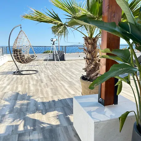 Azure Pine Private Rooftop Terrace & Jacuzzi Trogir