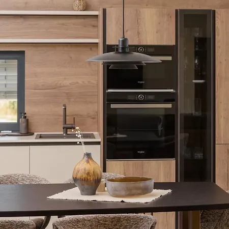 Apartamento Azure Pine Private Rooftop Terrace & Jacuzzi
