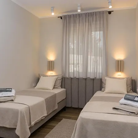 Azure Pine Private Rooftop Terrace & Jacuzzi Trogir
