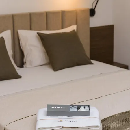 Apartamento Azure Pine Private Rooftop Terrace & Jacuzzi *