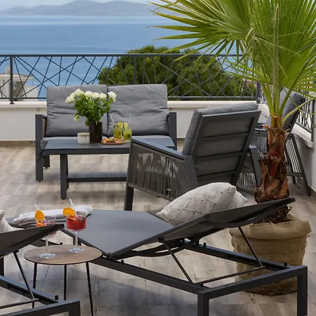 Azure Pine Private Rooftop Terrace & Jacuzzi Apartamento